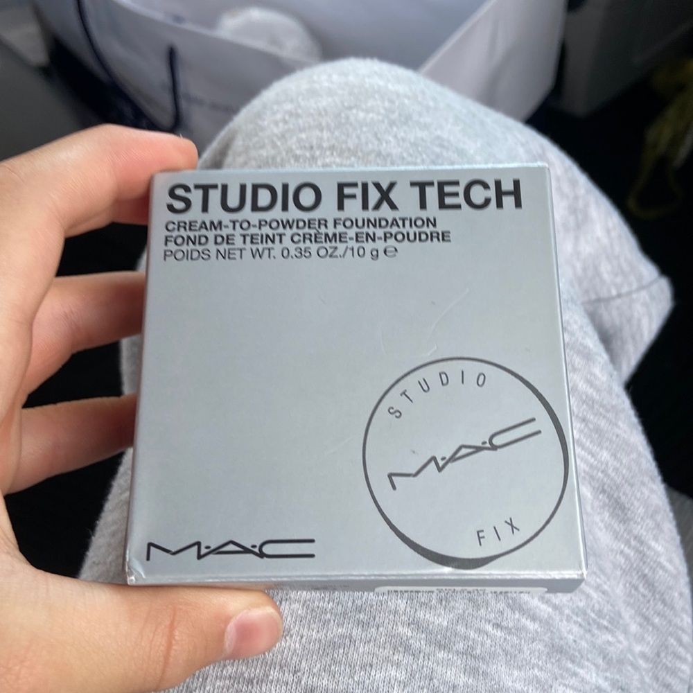Mac Studio Fix Tech